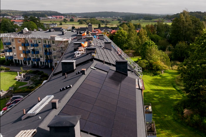 Solceller på en bostadsrätts tak